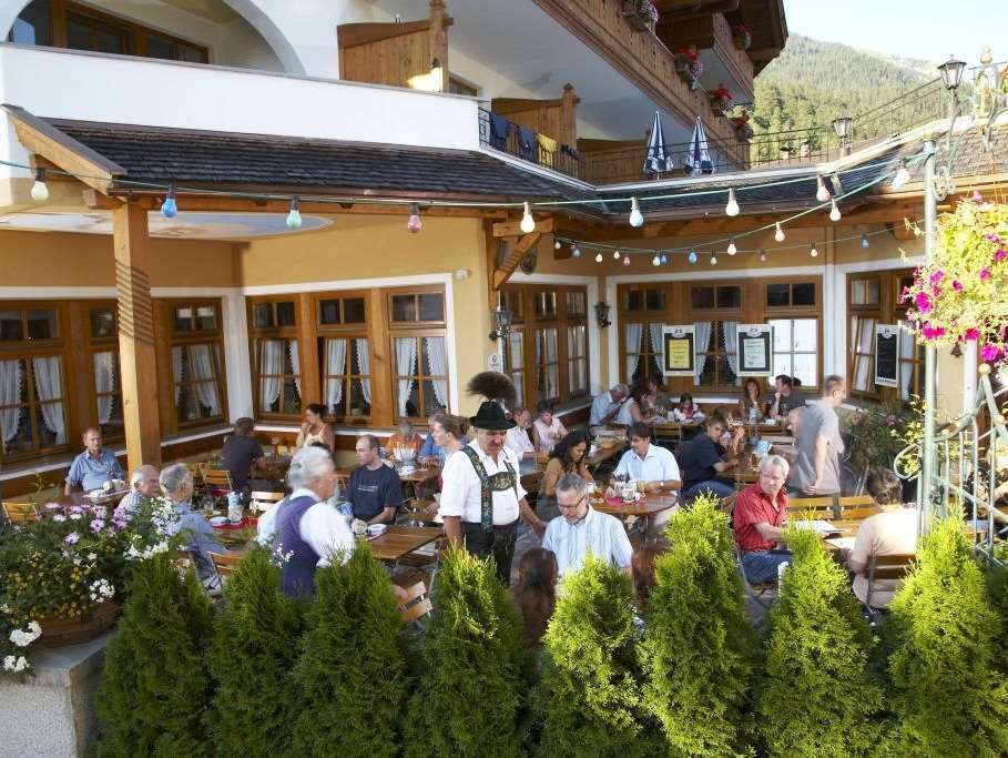Hotel Schatten Garmisch-Partenkirchen Restoran foto